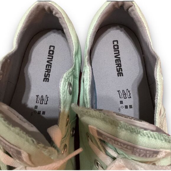 Converse One Star Low Top Mint Green Athletic Shoes - Picture 9 of 9